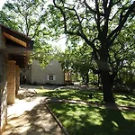 ヴィラ Garden Oasis Pool Čilipi