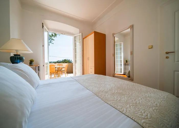 Garden Oasis Pool * Čilipi