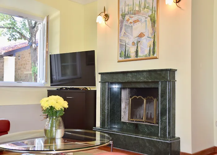 Villa Garden Oasis Pool Čilipi