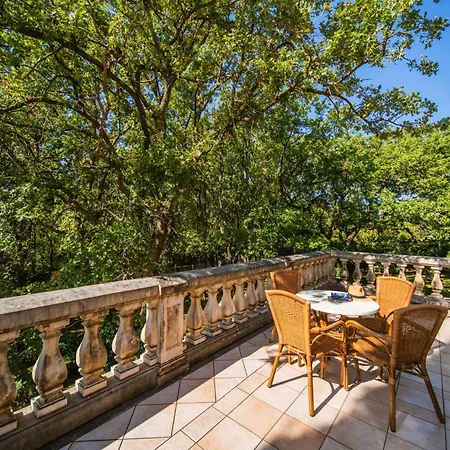 Villa Garden Oasis Pool Villa