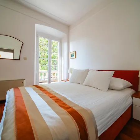 Garden Oasis Pool Villa Villa