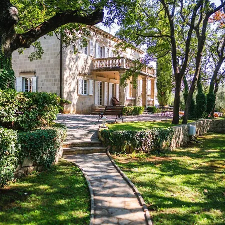 Garden Oasis Pool Villa Villa Čilipi
