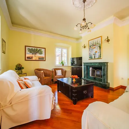 Villa Garden Oasis Pool Villa