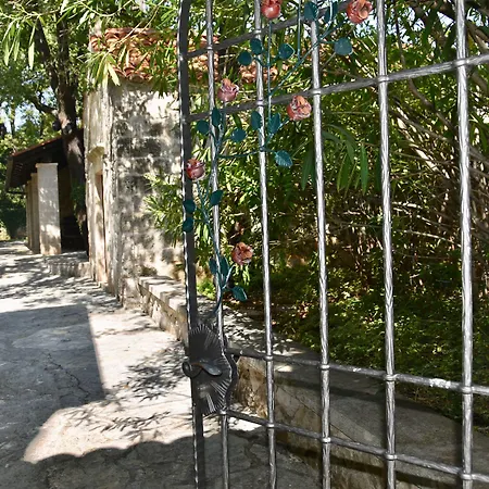 Garden Oasis Pool Villa Villa Čilipi