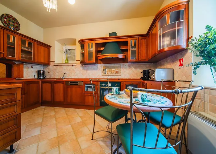 Garden Oasis Pool Villa