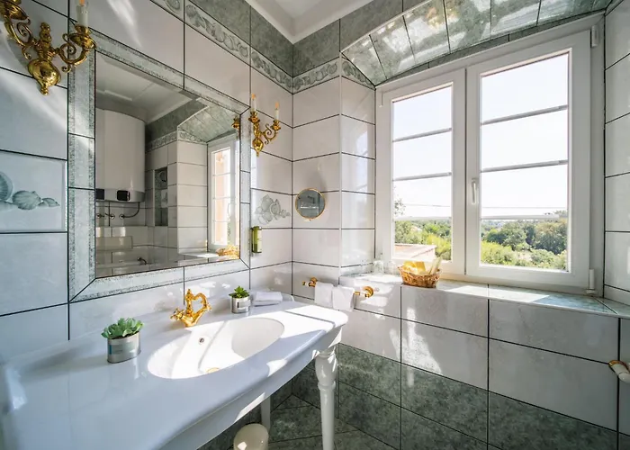 Garden Oasis Pool Villa