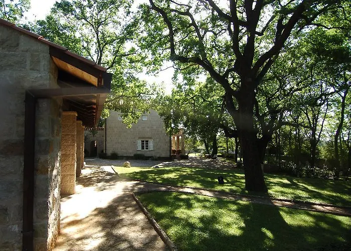 Villa Garden Oasis Pool Čilipi